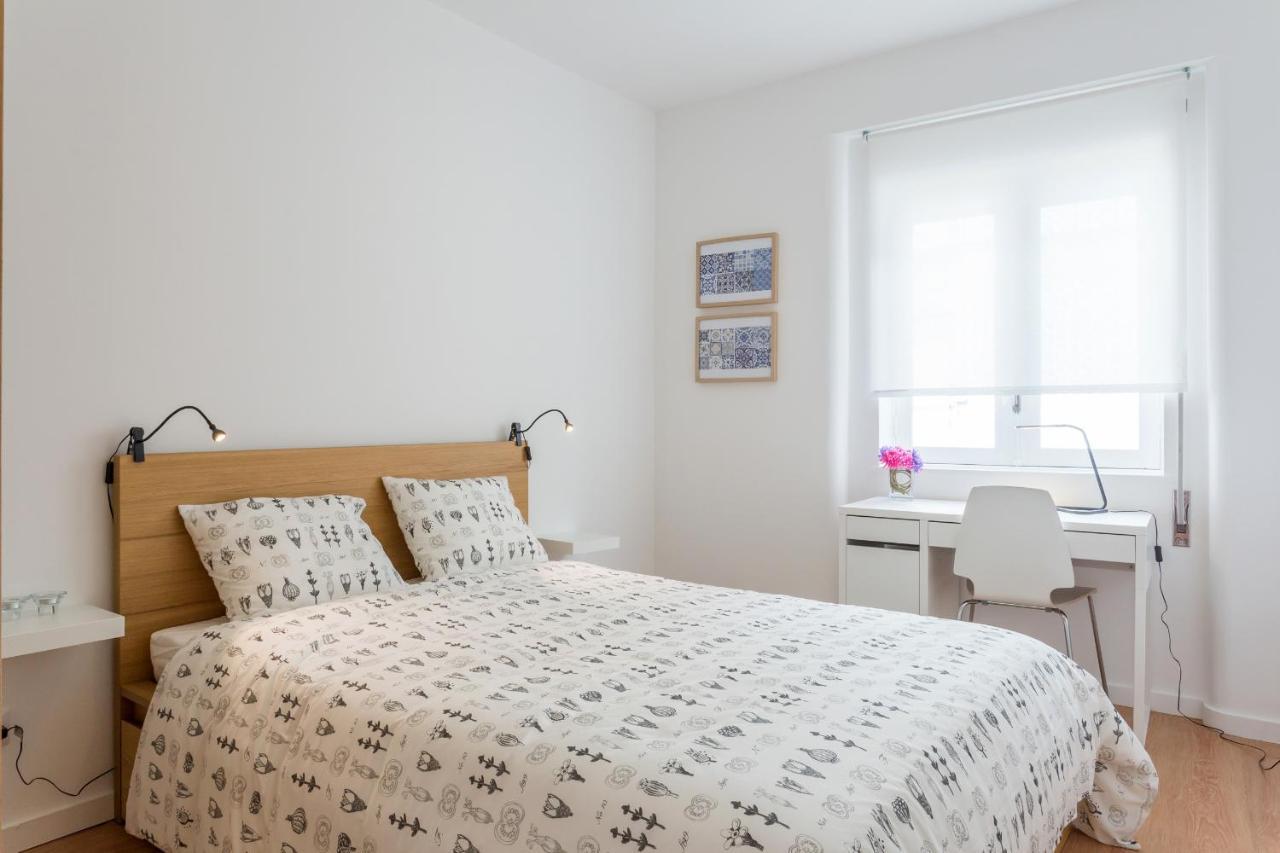 Alves Da Veiga Apartment *